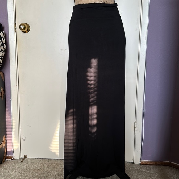 KENSIE | Black Convertible Dress/Maxi Skirt | Small - Picture 7 of 13